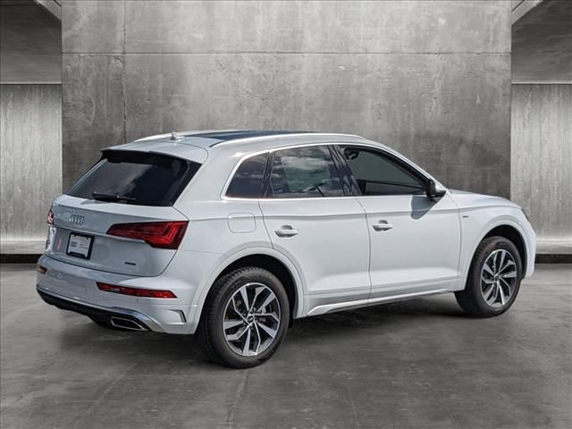 2024 Audi Q5 S Line Premium