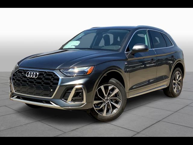 2024 Audi Q5 S Line Premium