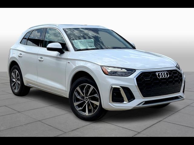 2024 Audi Q5 S Line Premium