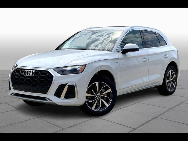 2024 Audi Q5 S Line Premium