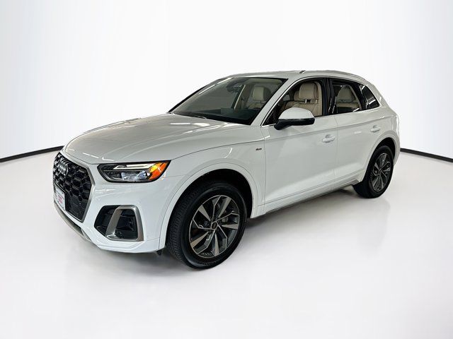 2024 Audi Q5 S Line Premium