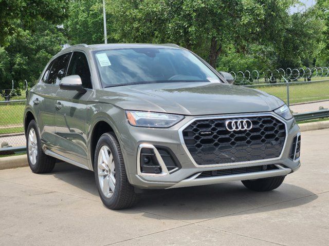 2024 Audi Q5 S Line Premium