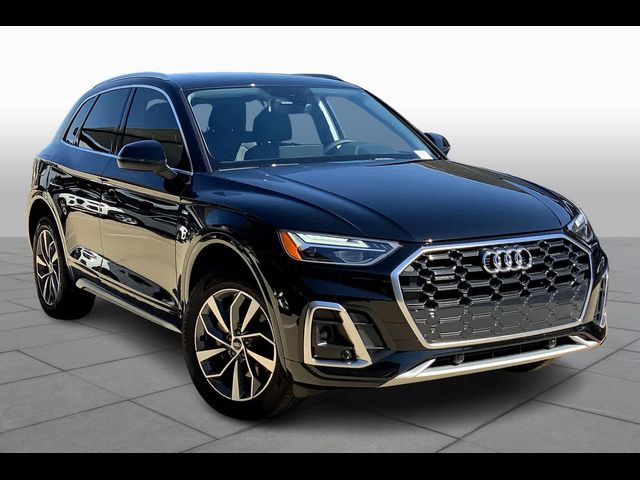 2024 Audi Q5 S Line Premium