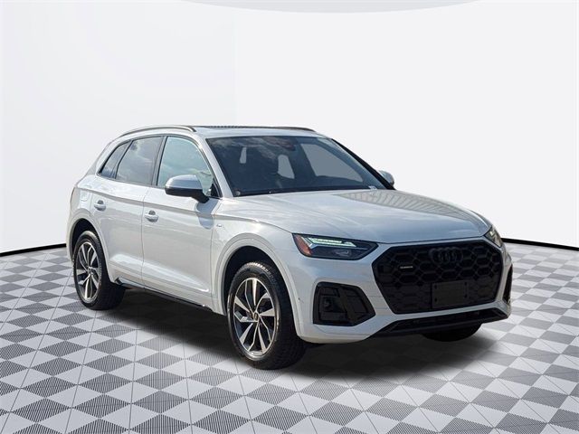 2024 Audi Q5 S Line Premium