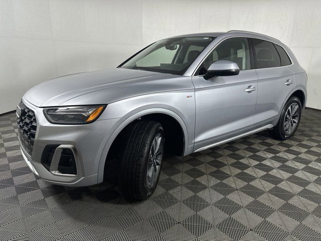 2024 Audi Q5 S Line Premium Plus