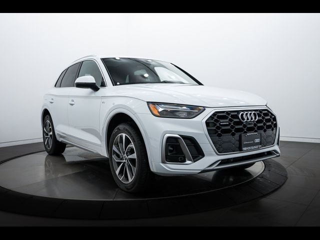 2024 Audi Q5 S Line Premium Plus