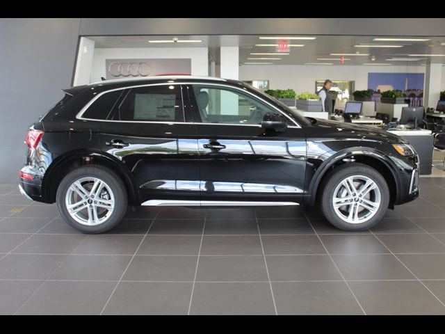 2024 Audi Q5 S Line Premium