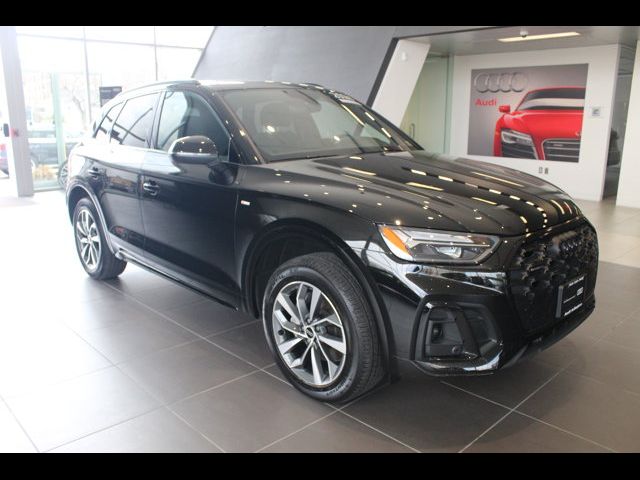 2024 Audi Q5 S Line Premium