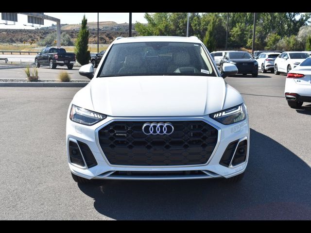 2024 Audi Q5 S Line Prestigez