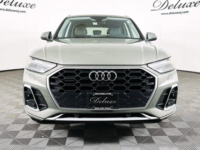 2024 Audi Q5 S Line Prestigez