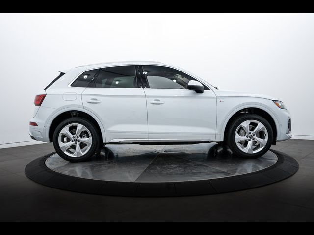 2024 Audi Q5 S Line Prestigez