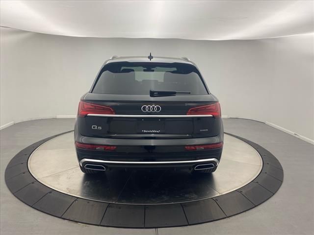 2024 Audi Q5 S Line Premium