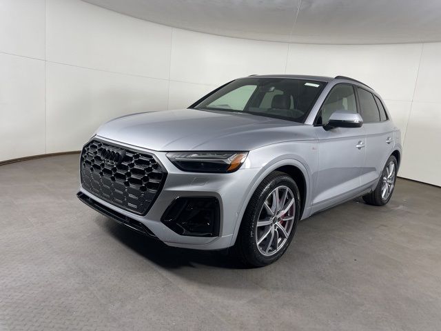 2024 Audi Q5 S Line Prestigez