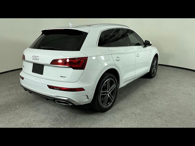 2024 Audi Q5 S Line Prestigez