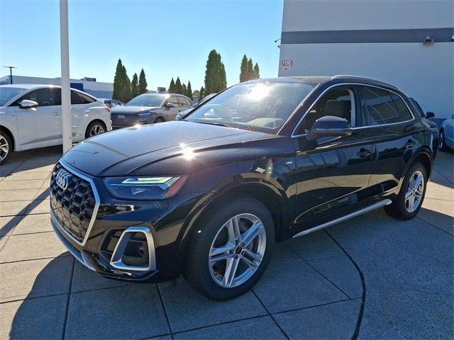 2024 Audi Q5 S Line Premium