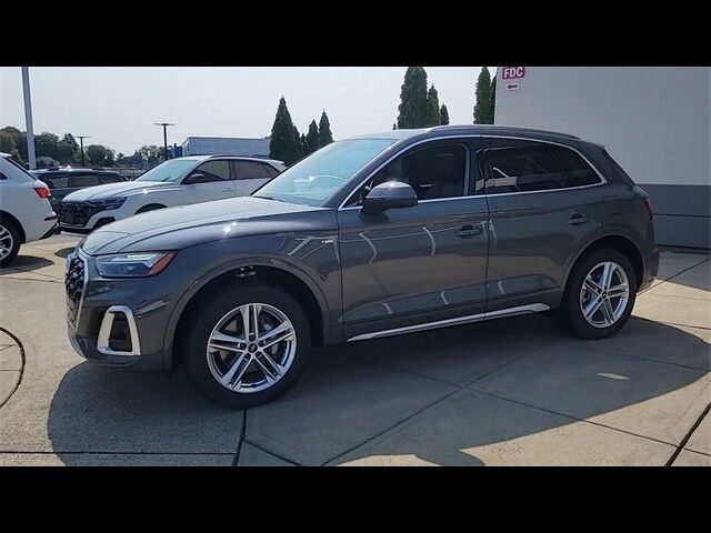 2024 Audi Q5 S Line Premium Plus