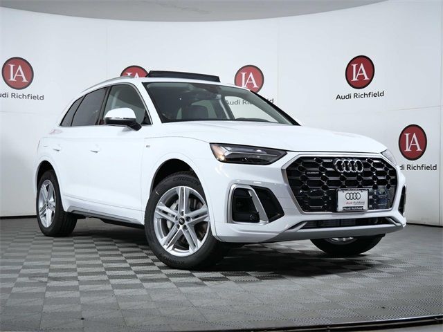 2024 Audi Q5 S Line Premium