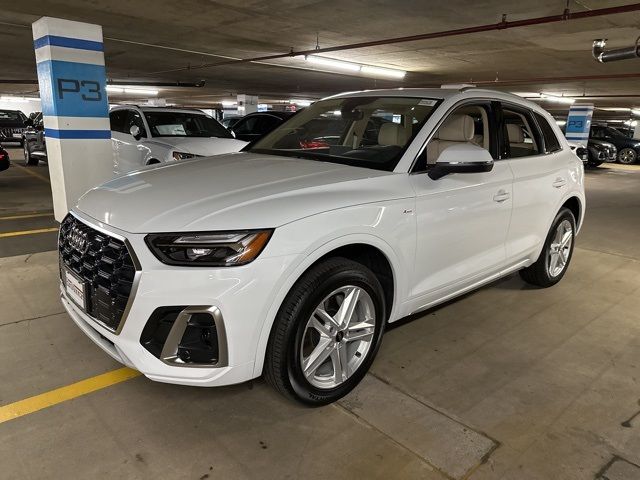 2024 Audi Q5 S Line Premium