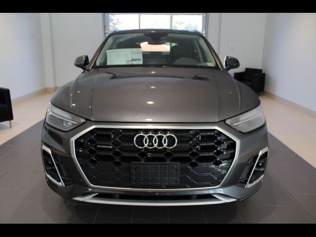 2024 Audi Q5 S Line Premium