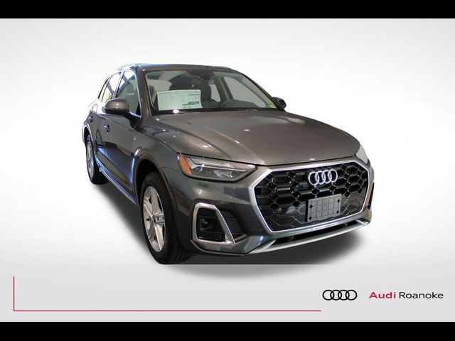 2024 Audi Q5 S Line Premium