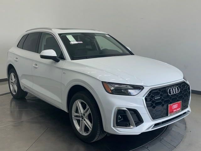 2024 Audi Q5 S Line Premium