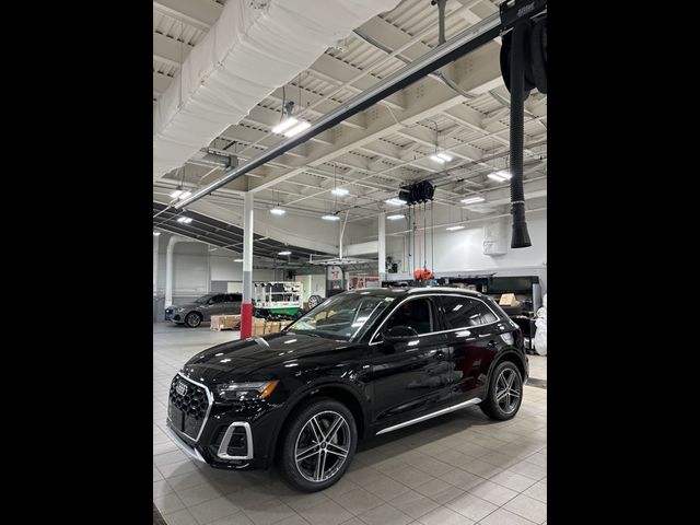 2024 Audi Q5 S Line Premium