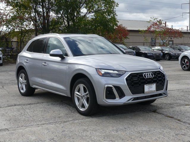 2024 Audi Q5 S Line Premium