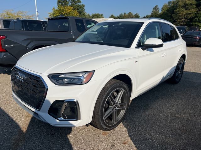 2024 Audi Q5 S Line Premium