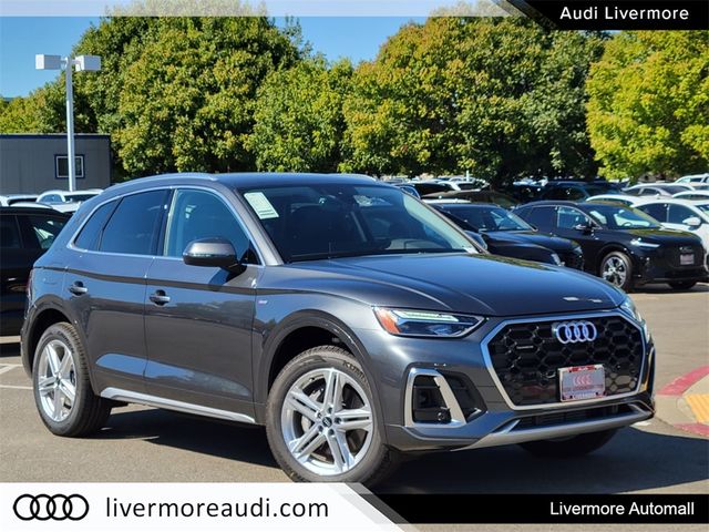 2024 Audi Q5 S Line Premium