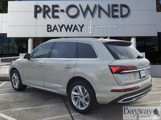 2024 Audi Q7 Premium