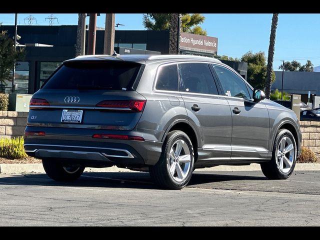 2024 Audi Q7 Premium