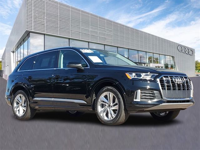 2024 Audi Q7 Premium