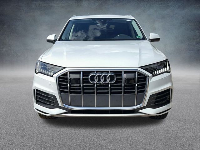 2024 Audi Q7 Premium Plus