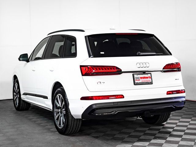 2024 Audi Q7 Premium Plus