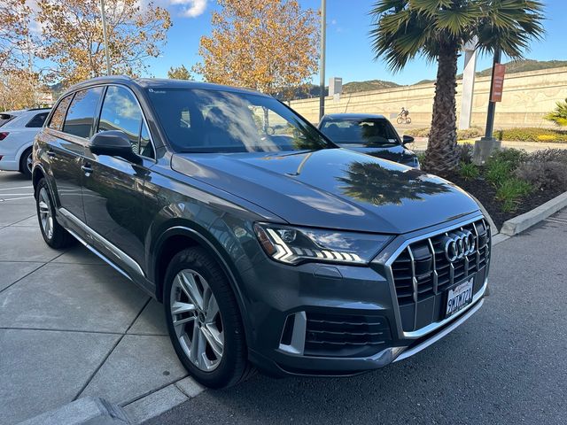 2024 Audi Q7 Premium Plus