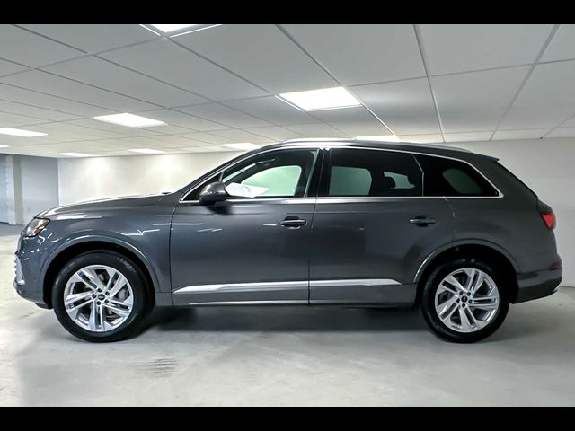 2024 Audi Q7 Premium Plus