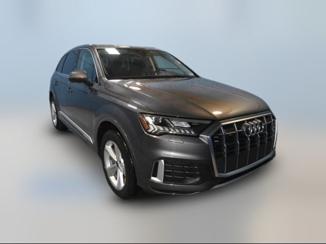 2024 Audi Q7 Premium Plus