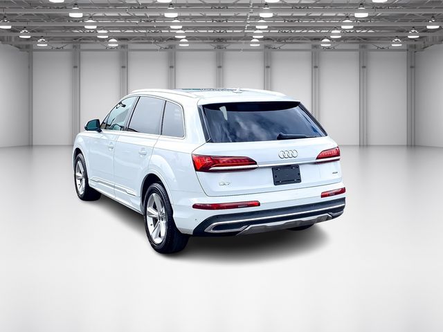 2024 Audi Q7 Premium Plus