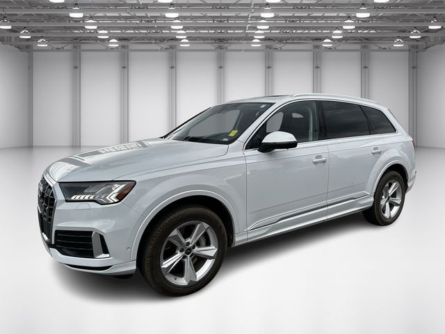 2024 Audi Q7 Premium Plus