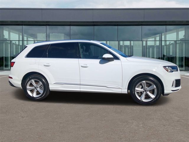 2024 Audi Q7 Premium Plus