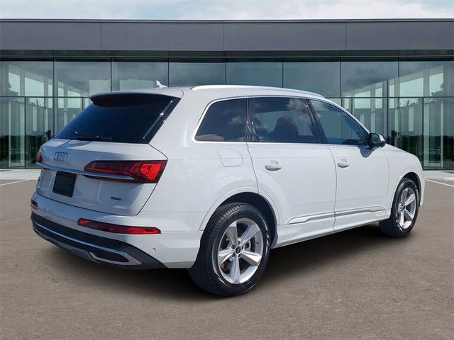 2024 Audi Q7 Premium Plus