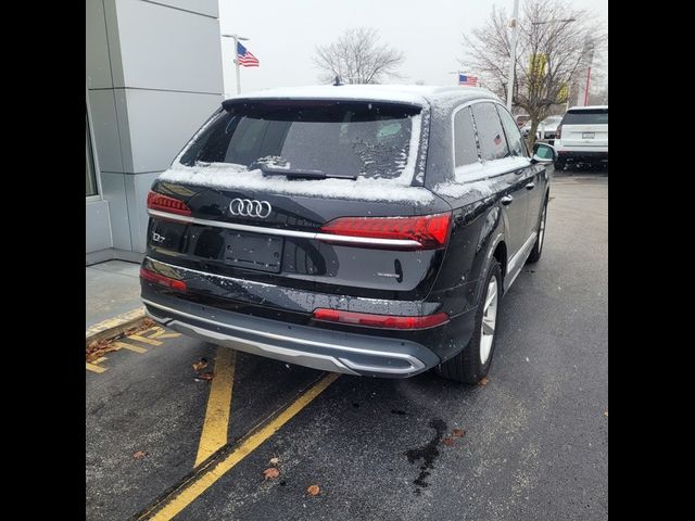 2024 Audi Q7 Premium Plus