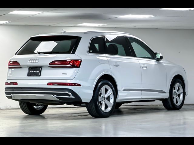 2024 Audi Q7 Premium Plus