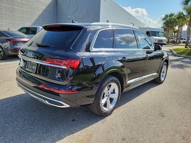 2024 Audi Q7 Premium Plus