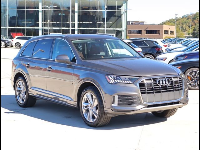 2024 Audi Q7 Premium Plus