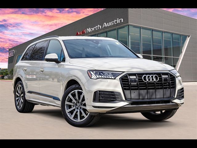 2024 Audi Q7 Premium Plus