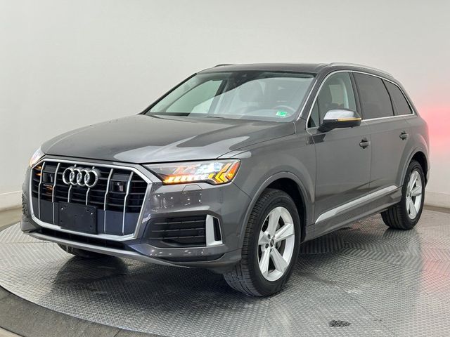 2024 Audi Q7 Premium Plus