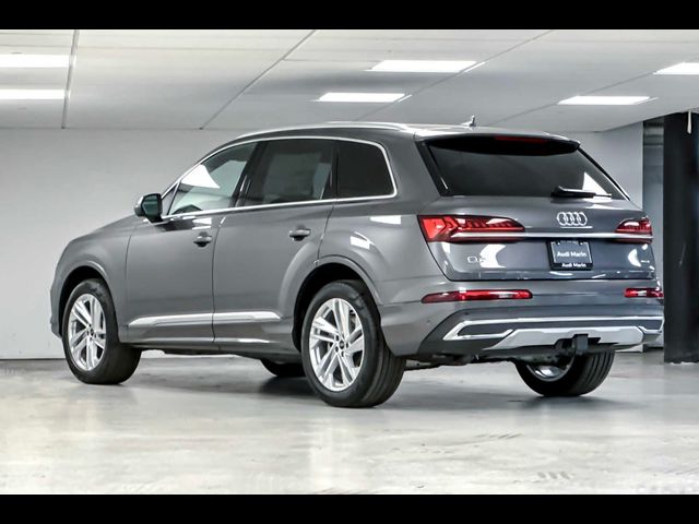 2024 Audi Q7 Premium Plus