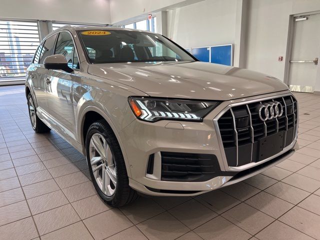 2024 Audi Q7 Premium Plus