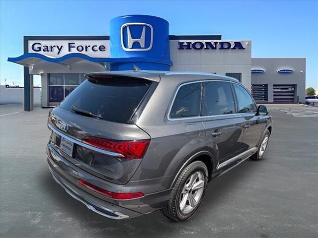 2024 Audi Q7 Premium Plus